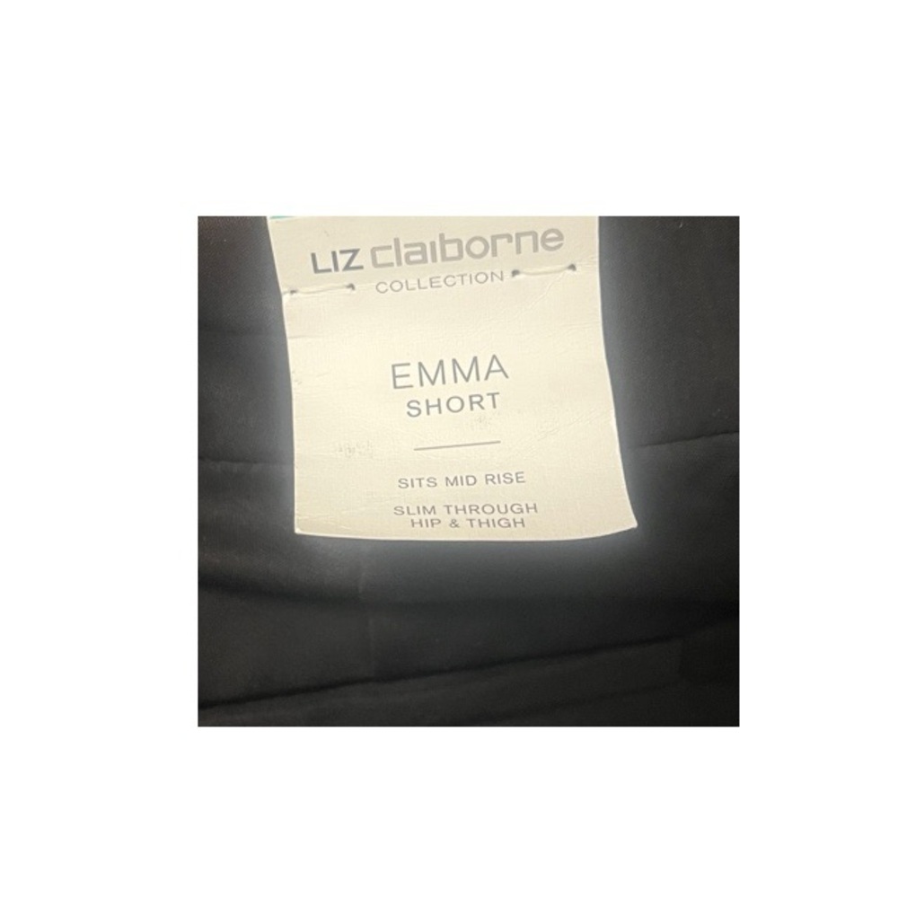 Liz Claiborne Emma Mid Rise Black Shorts NWT - Picture 4 of 4